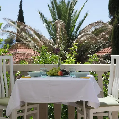 Πανσιόν Sd House Μπολ
