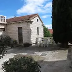 Sd House 3*